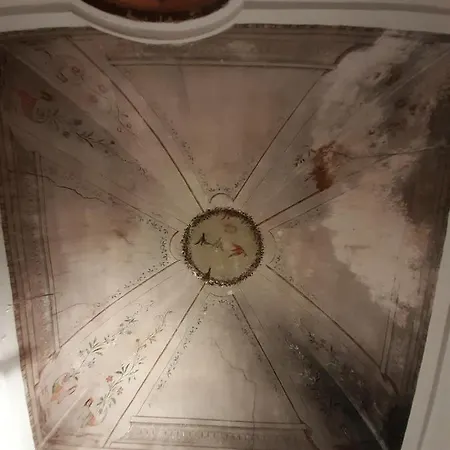 Monte Santa Maria Tiberina; Appartamento sull'antica struttura del Castello dei Bourbon del Monte. Via del Castello 2 piano, 06010 Monte Santa Maria Tiberina, Italia Monte Santa Maria Tiberina